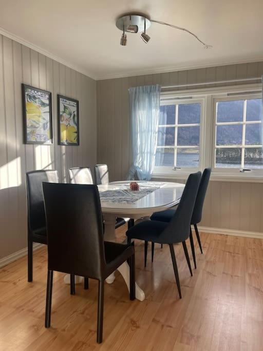 Krokenes Holiday home *